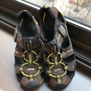 Pediped boys flex sandals size 13-13.5